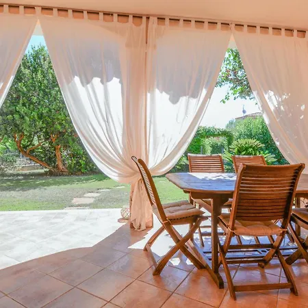 2 Bedroom Gorgeous In